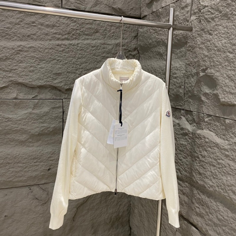 042067  Women's knitted spliced down jacket clothing